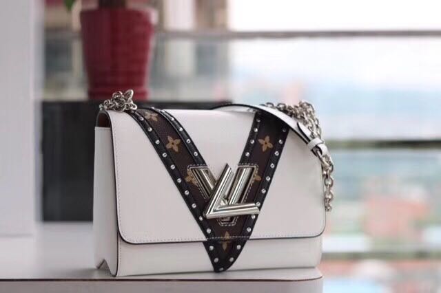 Wholesale Fashion Louis Vuitton Twist Leather Bags Sale-00247
