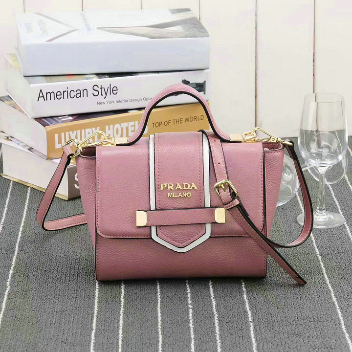 Wholesale Luxury Prada Handbags Replicas-100