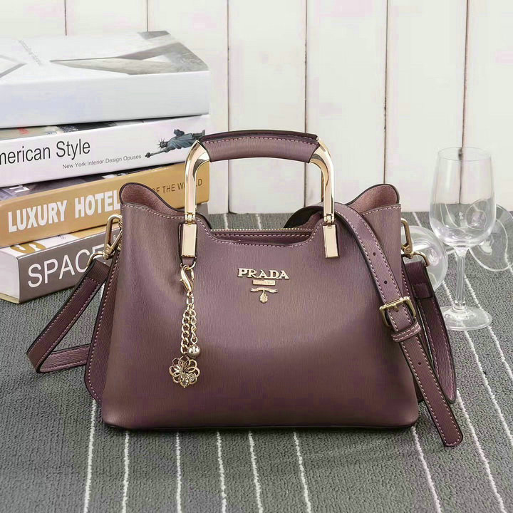 Wholesale Luxury Prada Handbags Replicas-110