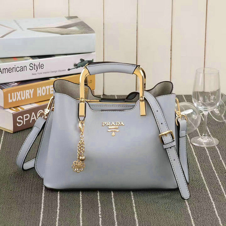 Wholesale Luxury Prada Handbags Replicas-114