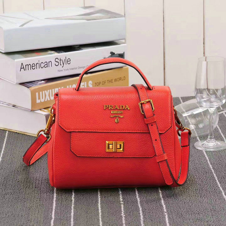 Wholesale Luxury Prada Handbags Replicas-123