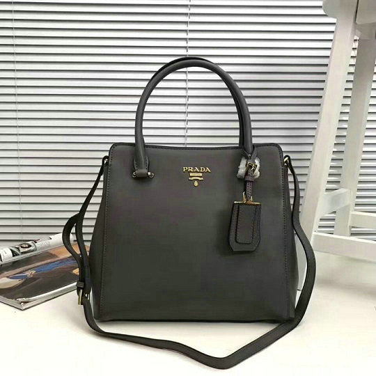 Wholesale Aaa Quality Knockoff Prada Handbags Cheap-132