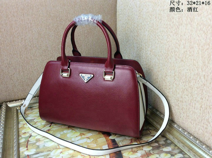 Wholesale Aaa Quality Knockoff Prada Handbags Cheap-134