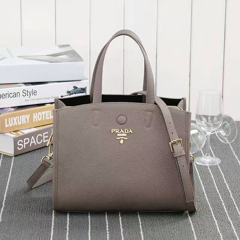 Wholesale New Prada Replica Handbags for Women-174