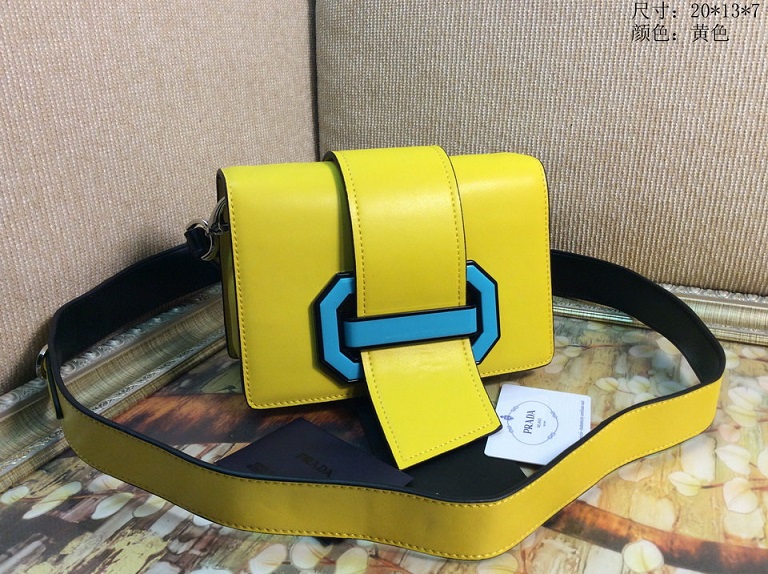 Wholesale Top Brands Prada Replica Handbags-071