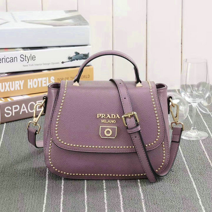 Wholesale Luxury Prada Handbags Replicas-090