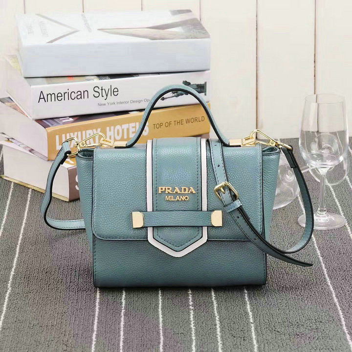 Wholesale Luxury Prada Handbags Replicas-097