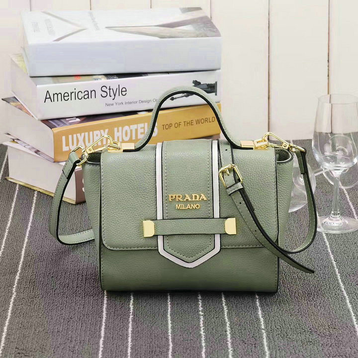 Wholesale Luxury Prada Handbags Replicas-098