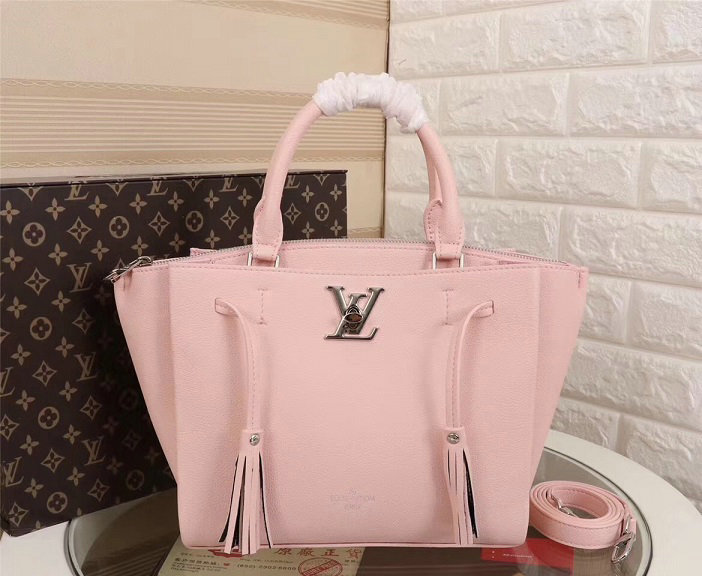 Wholesale Aaa Quality Replica Louis Vuitton Handbags for Sale-150