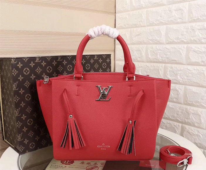 Wholesale Aaa Quality Replica Louis Vuitton Handbags for Sale-151
