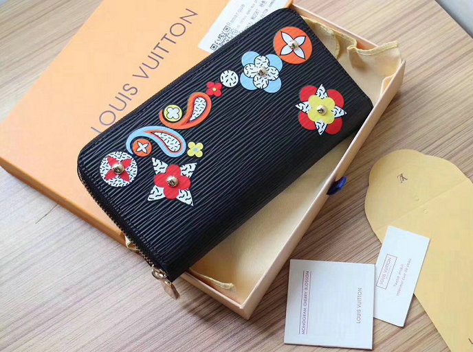 Wholesale Aaa Louis Vuitton Replica Wallets for Sale-323