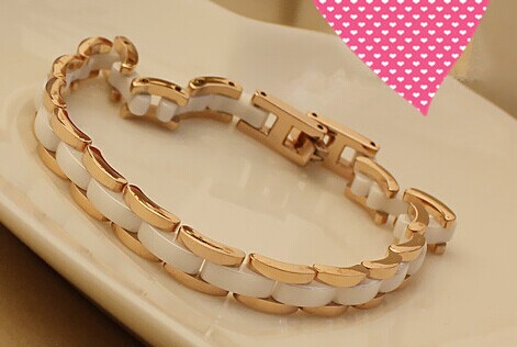 Wholesale Fashion Replica Cartier Bracelets Cheap-133