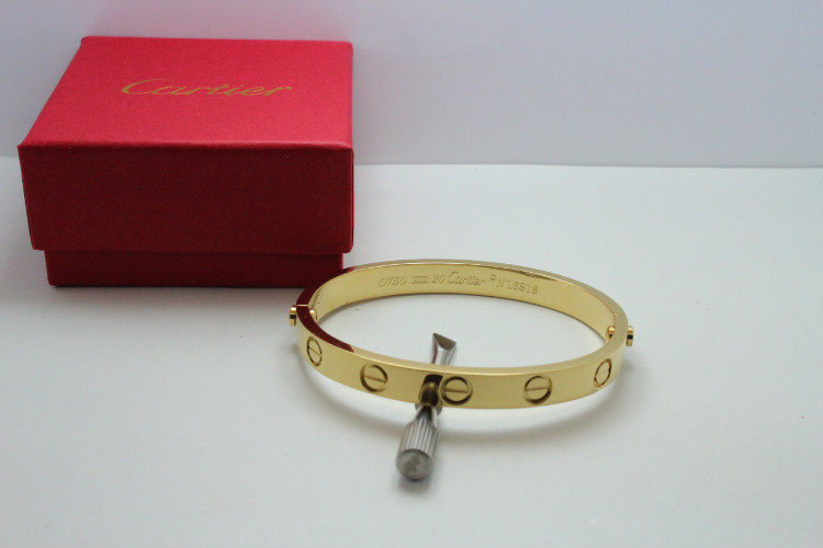 Wholesale Replica Cartier Bracelets & Bangles-156