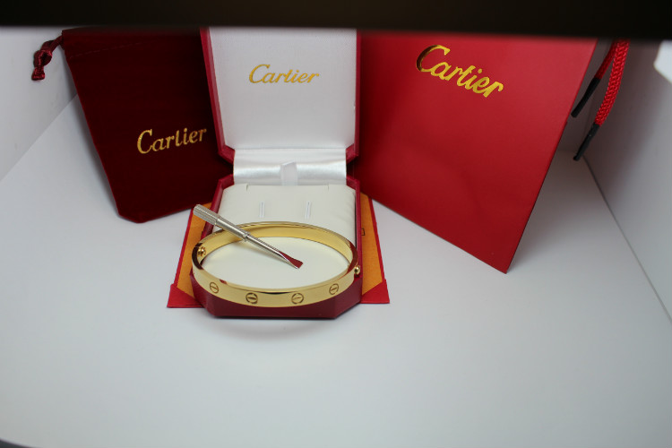 Wholesale Replica Cartier Bracelets & Bangles-180