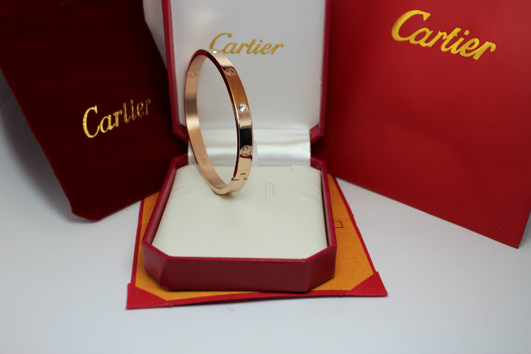 Wholesale Replica Cartier Bracelets & Bangles-185