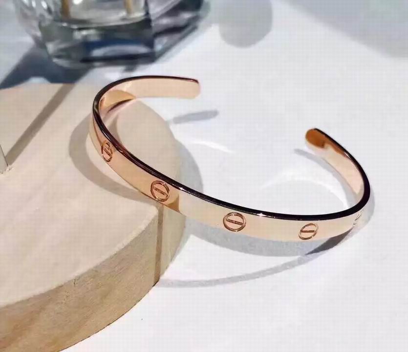 Wholesale Replica Cartier Bracelets & Bangles-216