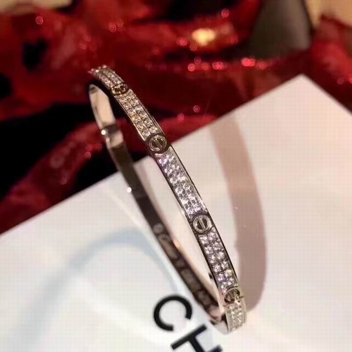 Wholesale Replica Cartier Bracelets & Bangles-231
