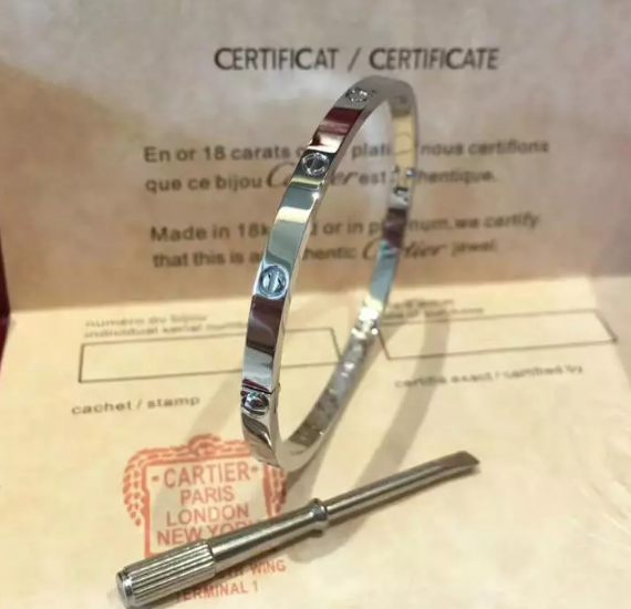 Wholesale Replica Cartier Bracelets & Bangles-234
