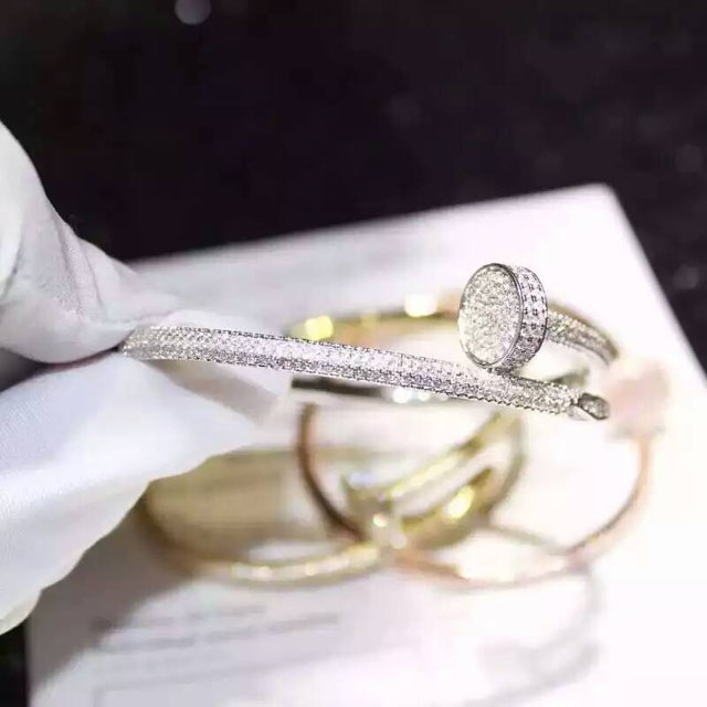 Wholesale Cheap Cartier Designer Bracelets & Bangles-247