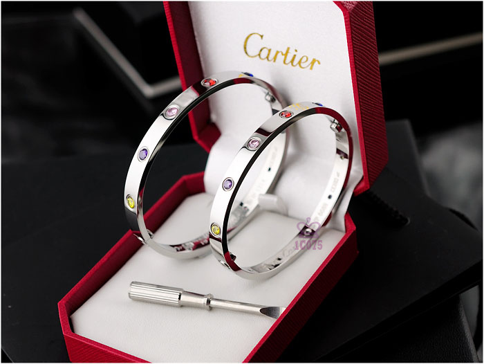 Wholesale Cheap Cartier Designer Bracelets & Bangles-263