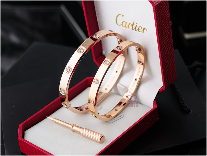 Wholesale Cheap Cartier Designer Bracelets & Bangles-271