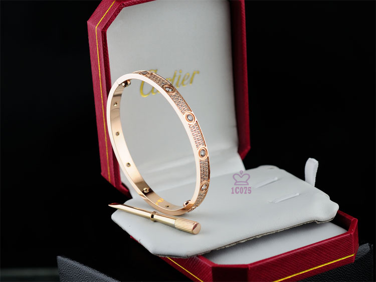 Wholesale Cheap Cartier Designer Bracelets & Bangles-300