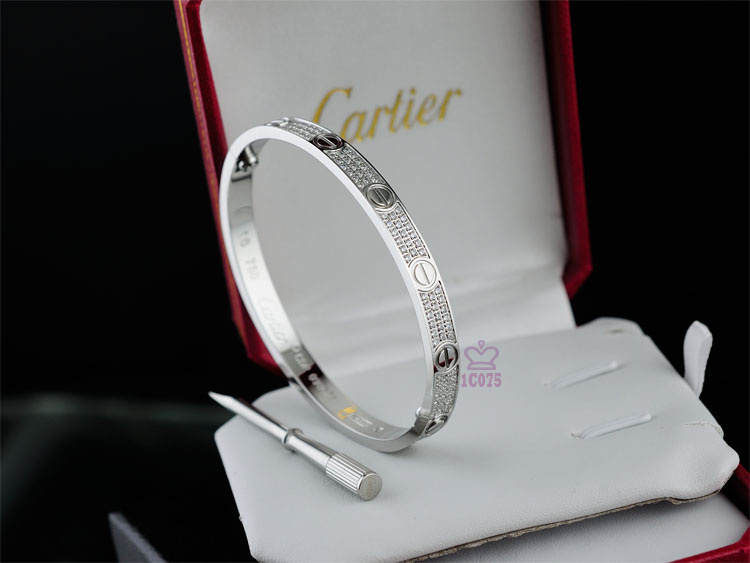 Wholesale Cheap Cartier Designer Bracelets & Bangles-302