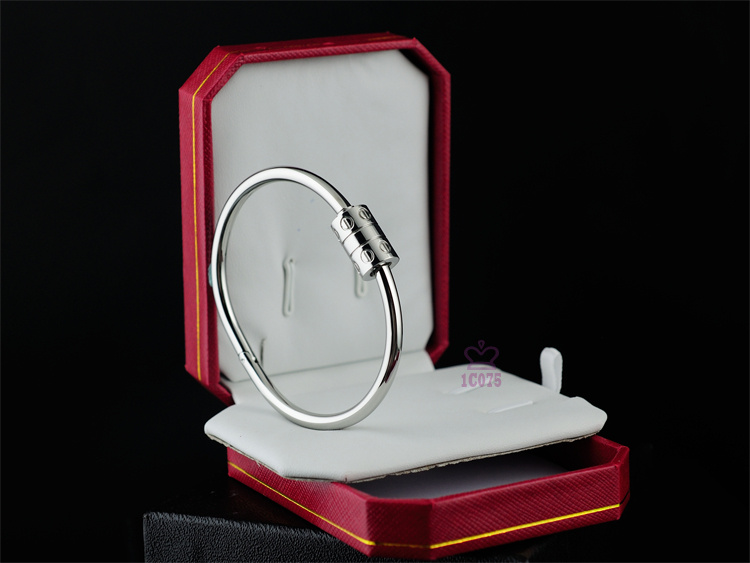 Wholesale Cheap Cartier Designer Bracelets & Bangles-309
