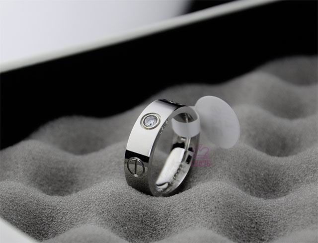Wholesale Cheap Cartier Replica Rings-041