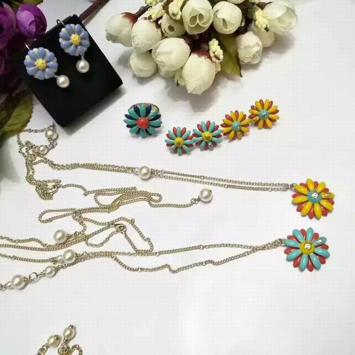 Wholesale Fashion Jewelry Sets-050