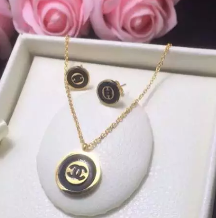 Wholesale Fashion Designer Jewelry Sets for Cheap-133