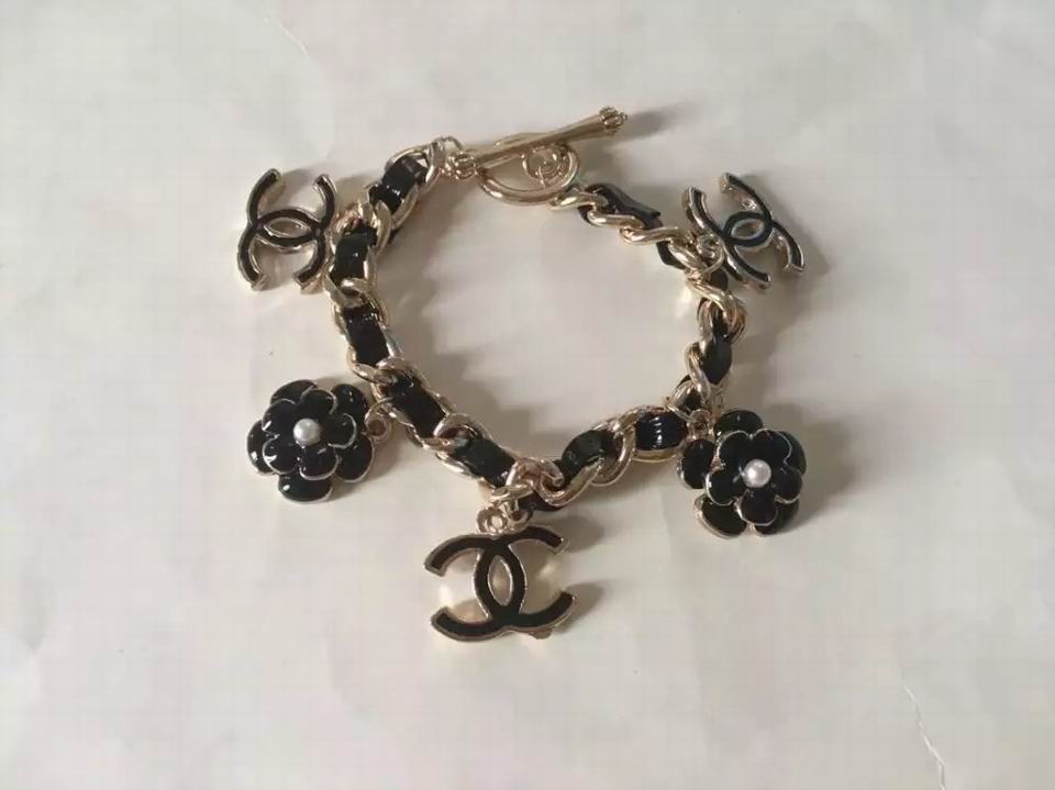 Fashion Bracelets Replica Wholesale-051