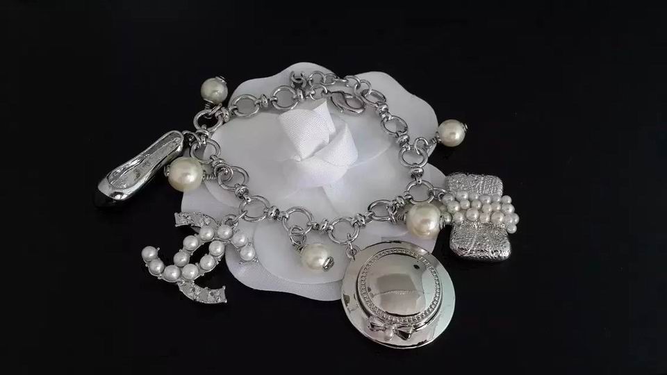 Fashion Bracelets Replica Wholesale-116