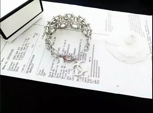 Wholesale Women's Bracelets Replica-138