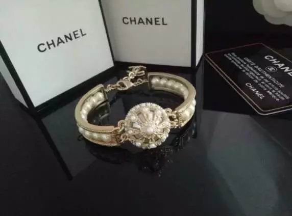 Wholesale Women's Bracelets Replica-149