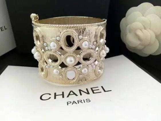 Wholesale Women's Bracelets Replica-166