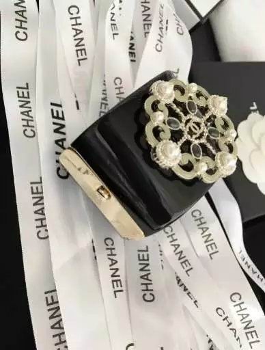 Wholesale Women's Bracelets Replica-168