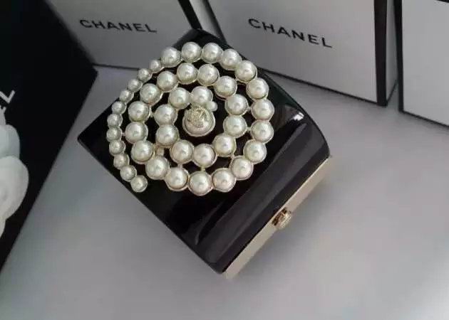 Wholesale Women's Bracelets Replica-180