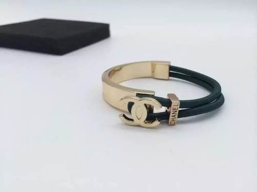 Wholesale Women's Bracelets Replica-194