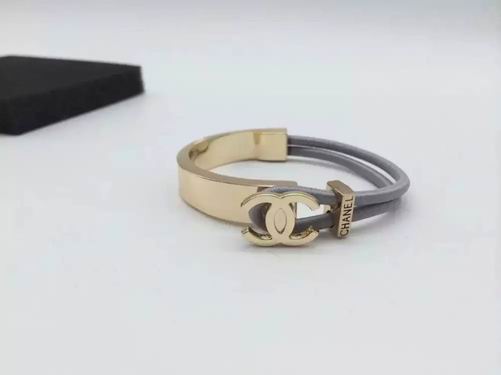Wholesale Women's Bracelets Replica-200