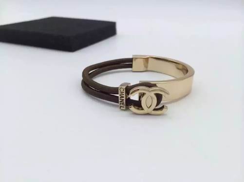 Wholesale Women's Bracelets Replica-206