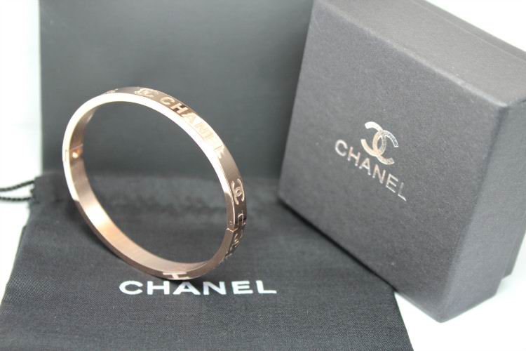 Wholesale Women's Bracelets Replica-232
