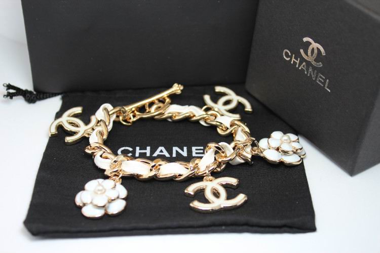Wholesale Women's Bracelets Replica-245