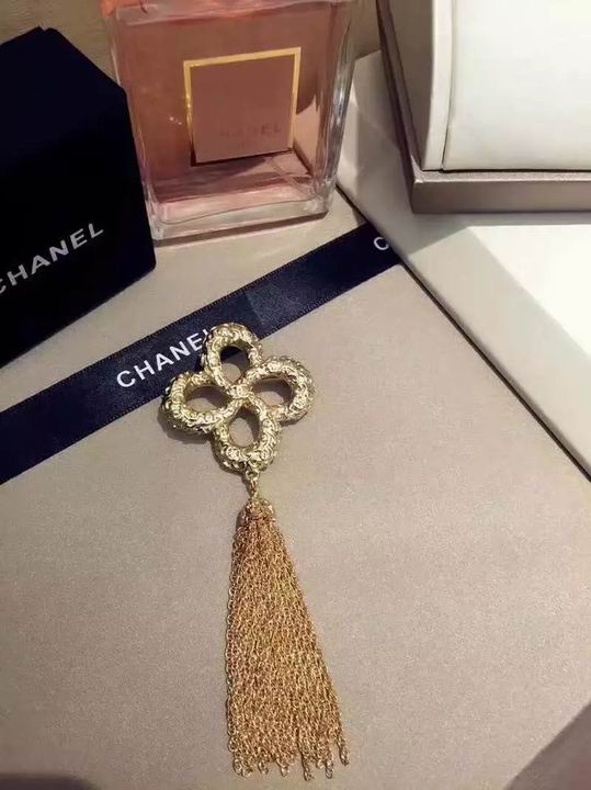 Wholesale Brand Name Brooches Replica-022