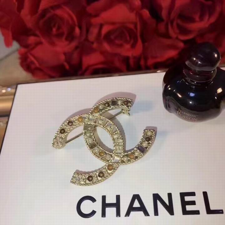 Wholesale Brand Name Brooches Replica-038