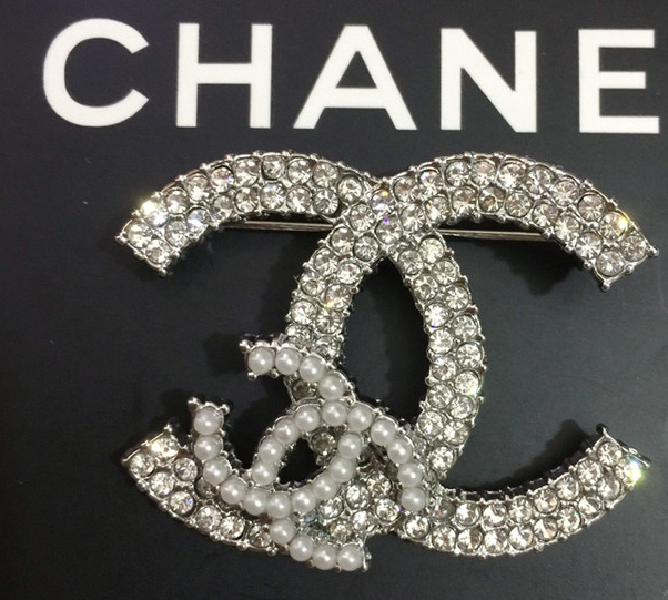 Wholesale Brand Name Brooches Replica-064