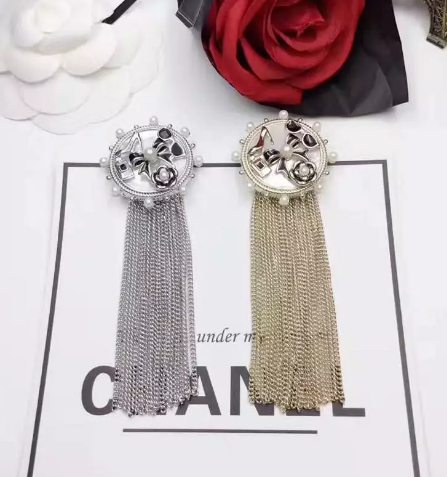 Wholesale Brand Name Brooches Replica-100