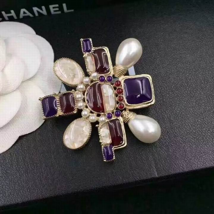 Wholesale Brand Name Brooches Replica-147