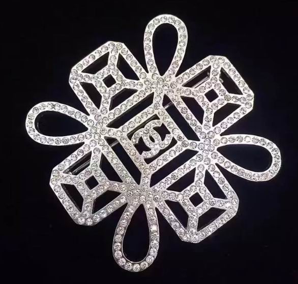 Wholesale Brand Name Brooches Replica-161