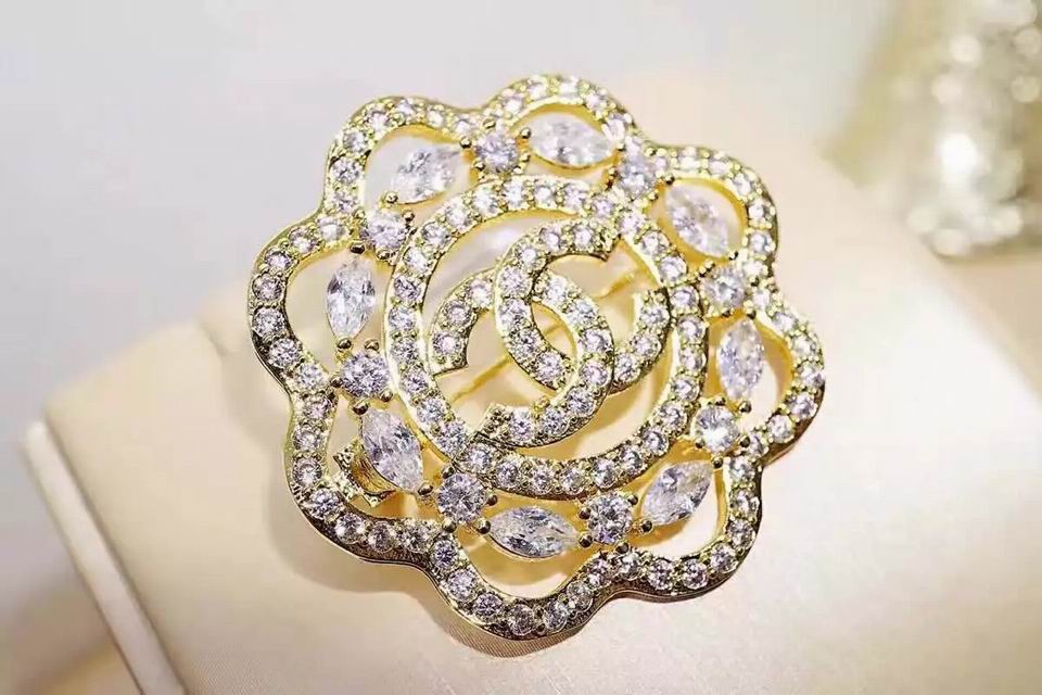 Wholesale Fashion Luxury Replica Brooches-167